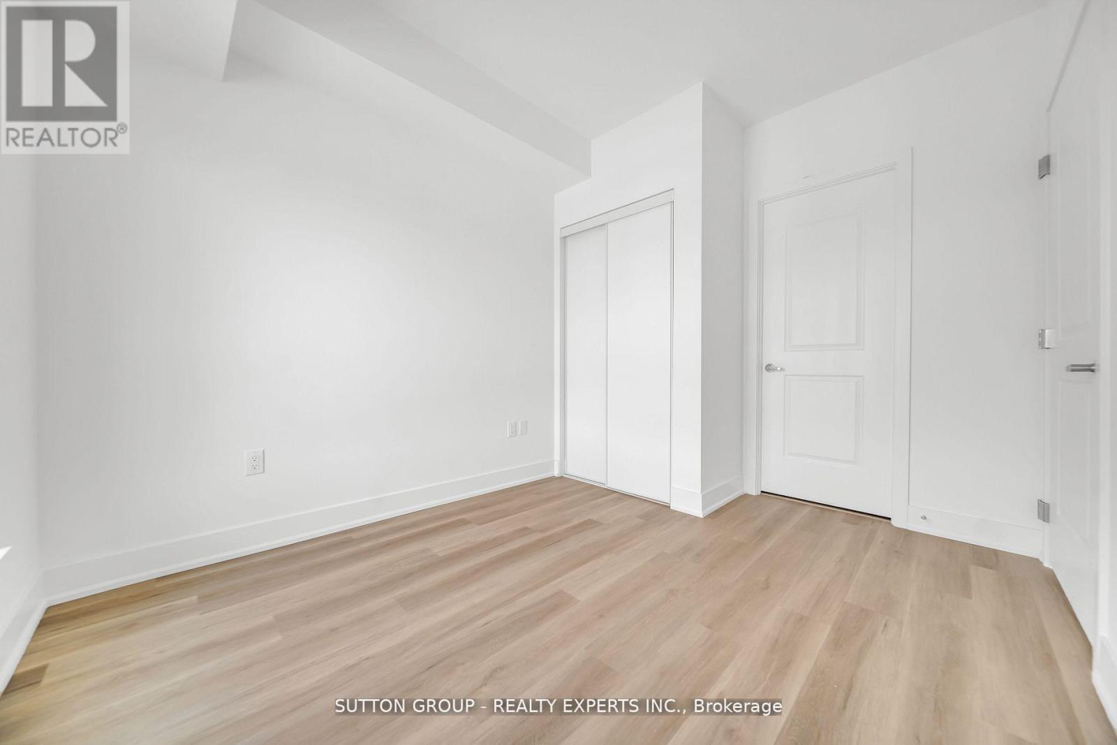 826 - 401 Shellard Lane, Brantford, Ontario  N3T 5L5 - Photo 20 - X12915434