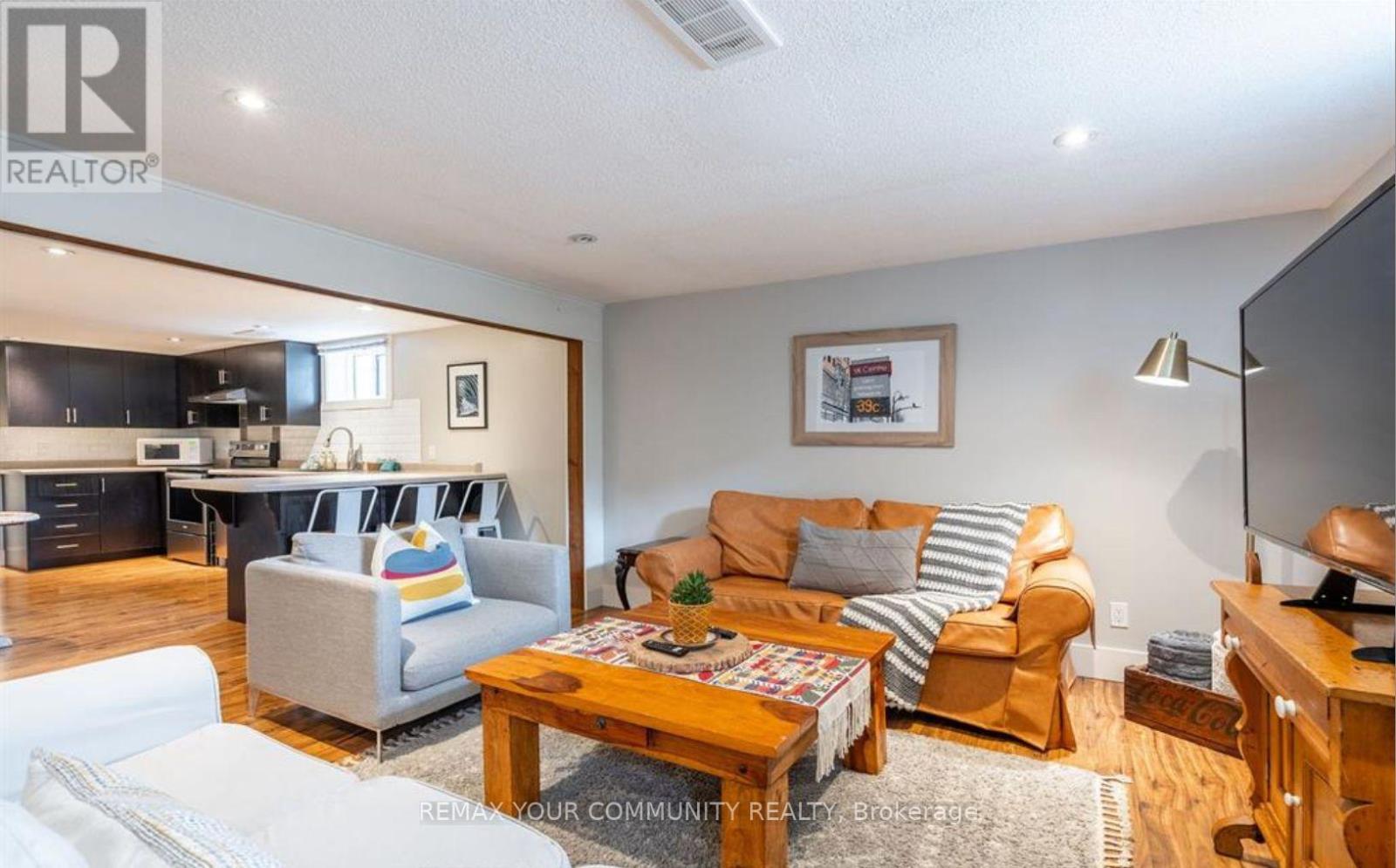 1 Picton Street W, Hamilton, Ontario  L8L 1E1 - Photo 4 - X12915440