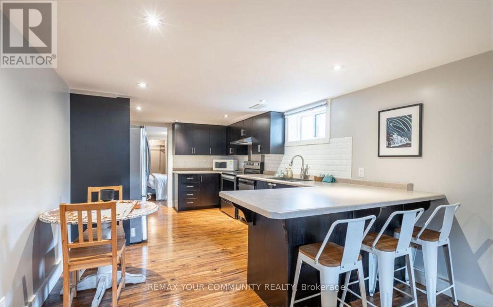 1 Picton Street W, Hamilton, Ontario  L8L 1E1 - Photo 5 - X12915440