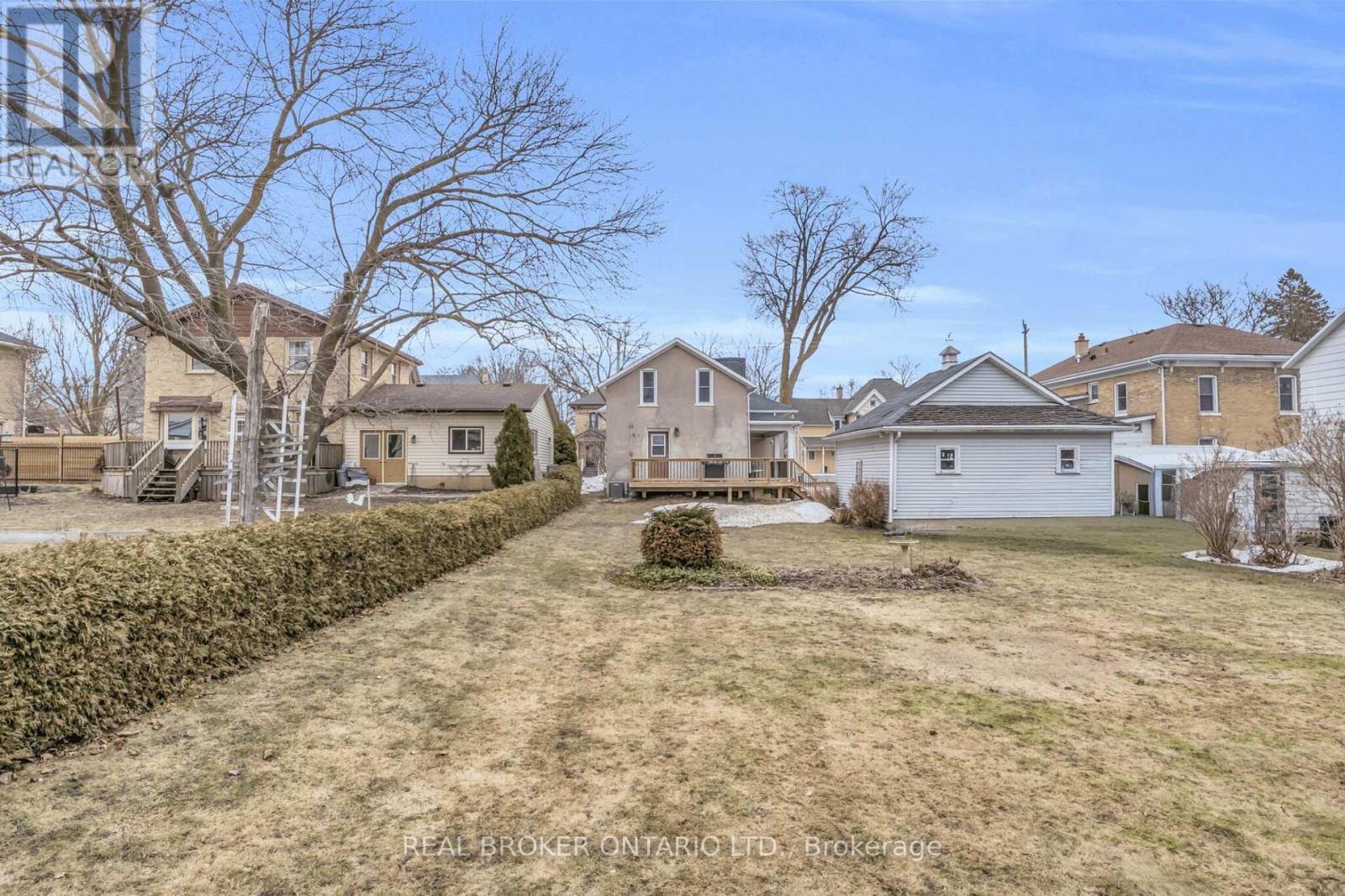 240 Elizabeth Street W, North Perth, Ontario  N4W 1E2 - Photo 31 - X12881748