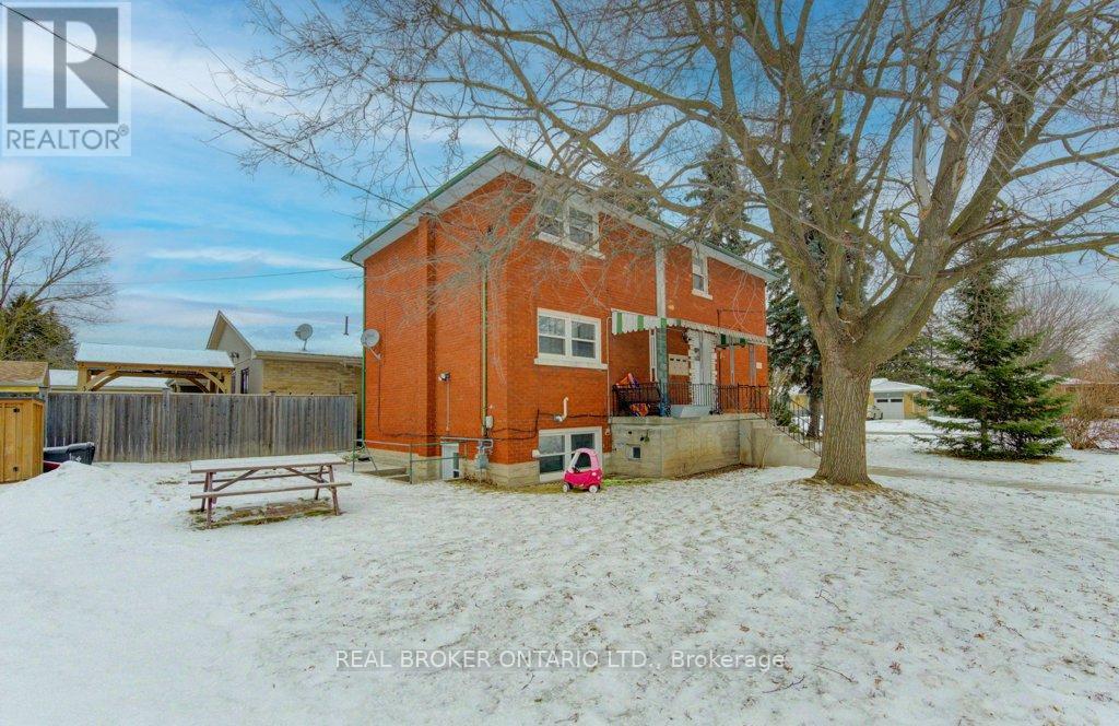 109 Eton Drive, Kitchener, Ontario  N2B 1N1 - Photo 41 - X12699584