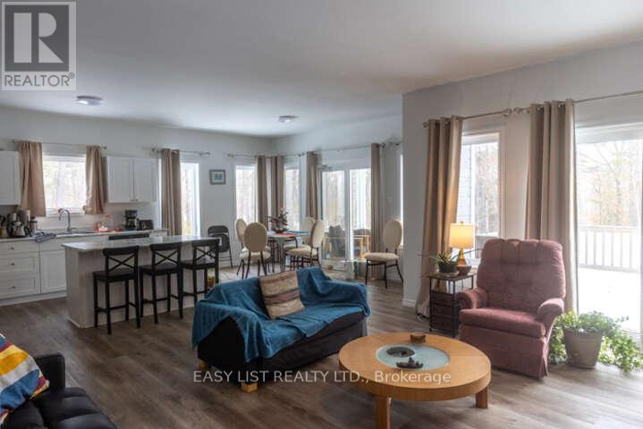 803 Barrett Chute Road, Greater Madawaska, Ontario  K0J 1H0 - Photo 17 - X12845858