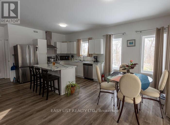 803 Barrett Chute Road, Greater Madawaska, Ontario  K0J 1H0 - Photo 25 - X12845858