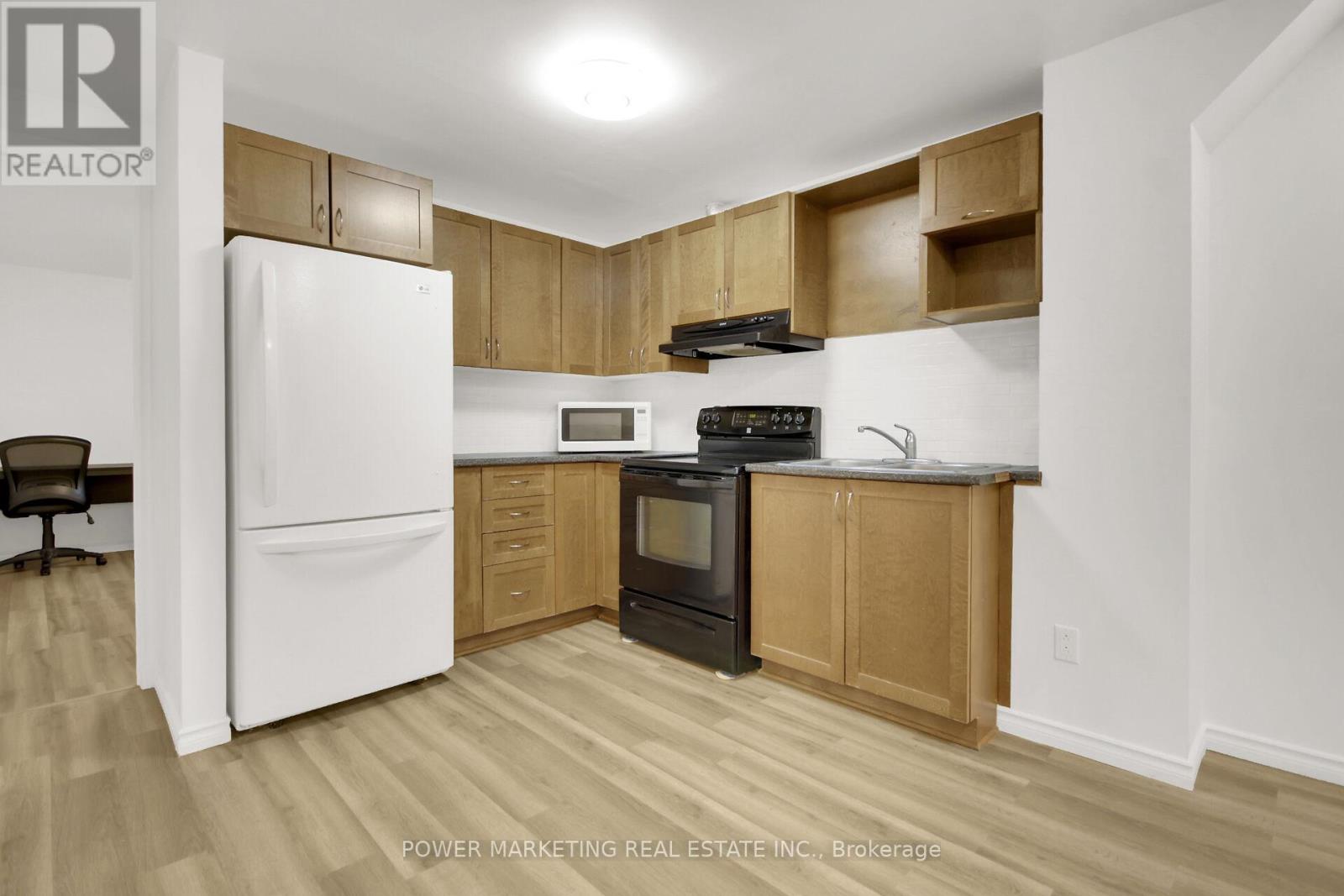 29 Taj Court, Ottawa, Ontario  K1G 5K7 - Photo 35 - X12914334