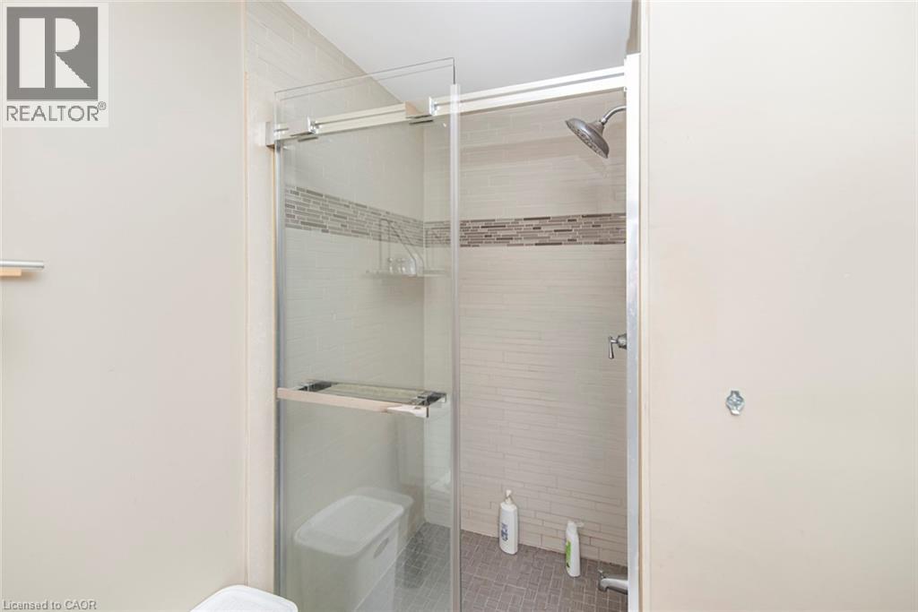 443 Eleventh Road E, Stoney Creek, Ontario  L8J 3N4 - Photo 30 - 40814618