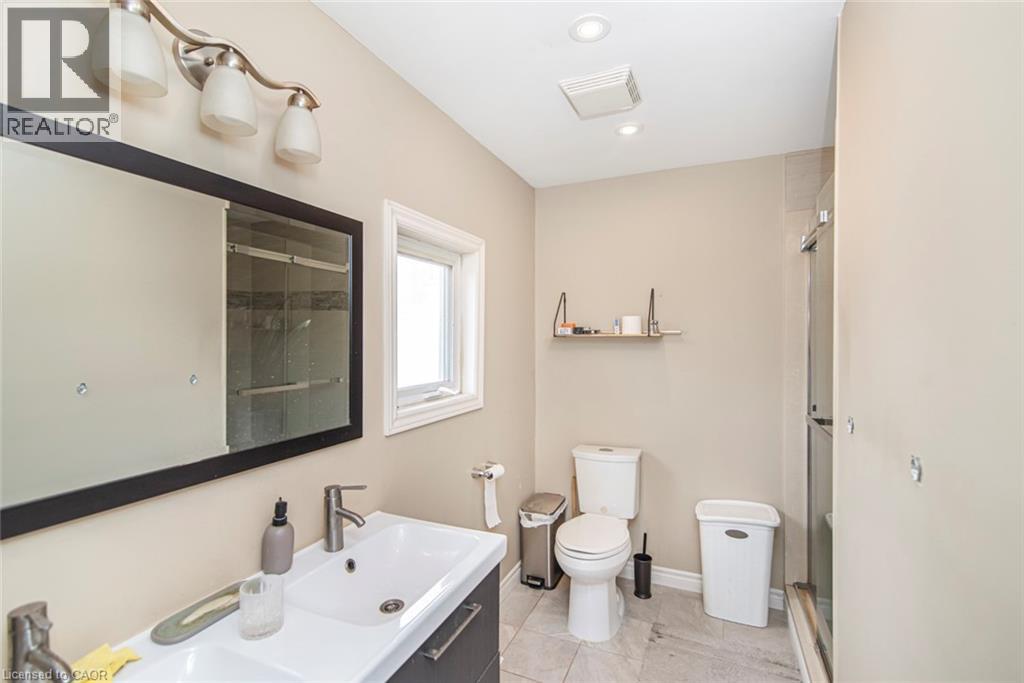 443 Eleventh Road E, Stoney Creek, Ontario  L8J 3N4 - Photo 32 - 40814618