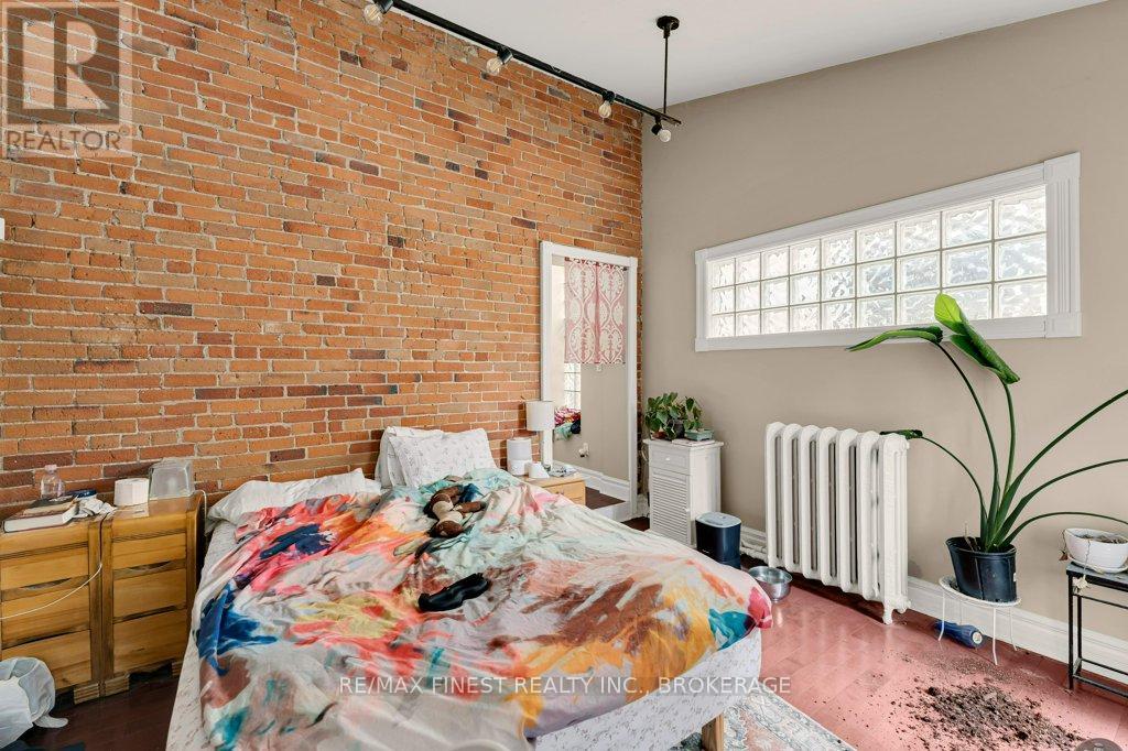 242 Brock Street, Kingston, Ontario  K7L 1S4 - Photo 13 - X12915596