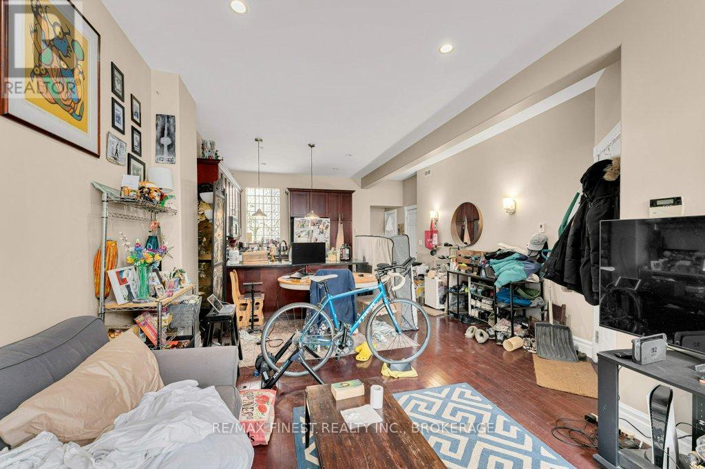 242 Brock Street, Kingston, Ontario  K7L 1S4 - Photo 6 - X12915596