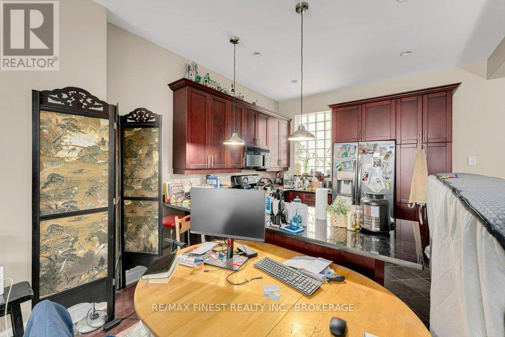 242 Brock Street, Kingston, Ontario  K7L 1S4 - Photo 7 - X12915596