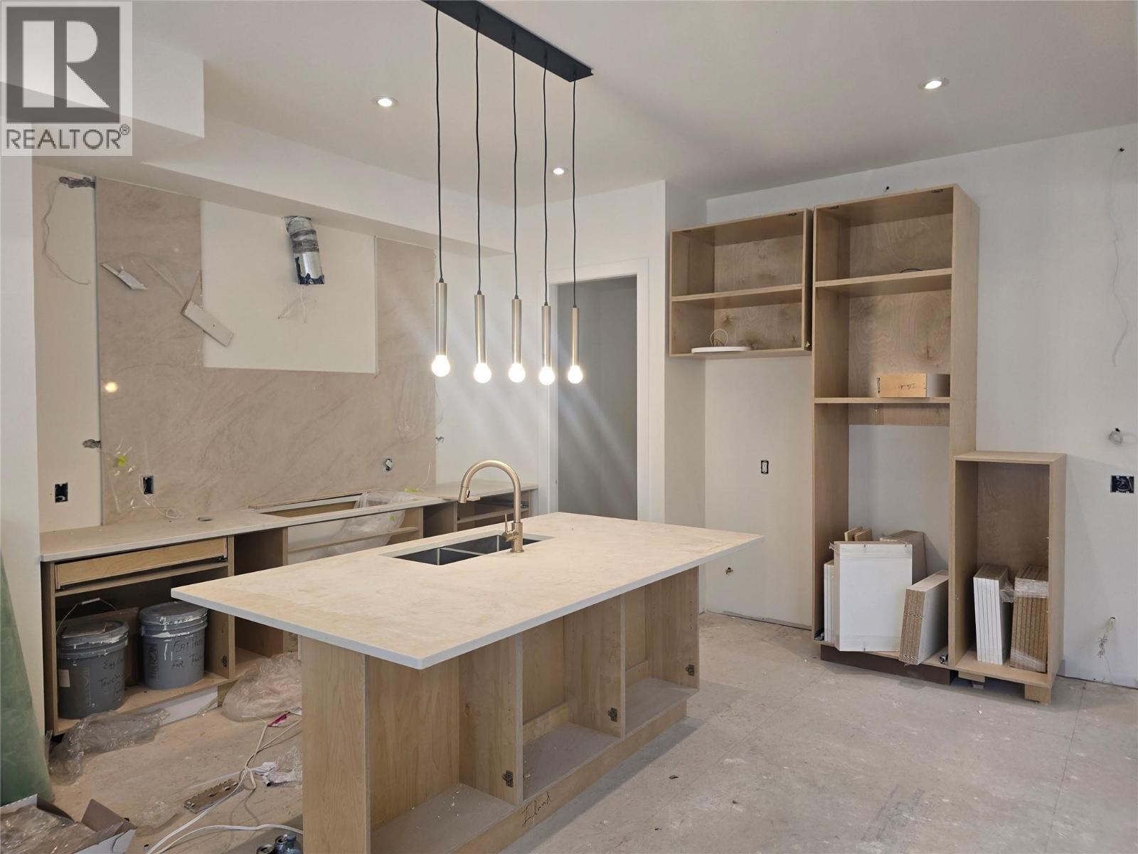 996 Bull Crescent, Kelowna, British Columbia  V1W 0B6 - Photo 24 - 10366954