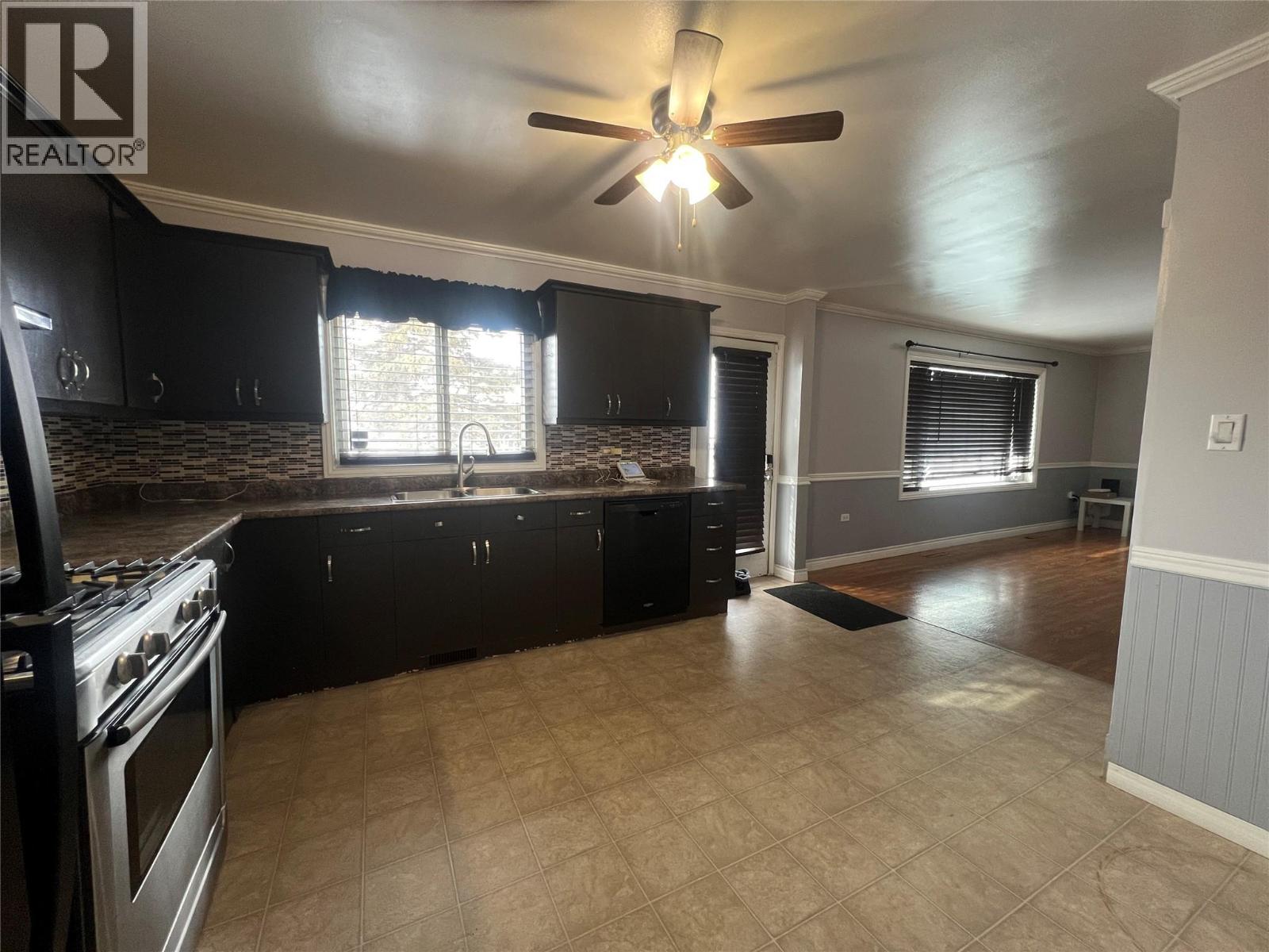 1316 95 Avenue, Dawson Creek, British Columbia  V1G 1J4 - Photo 5 - 10374883