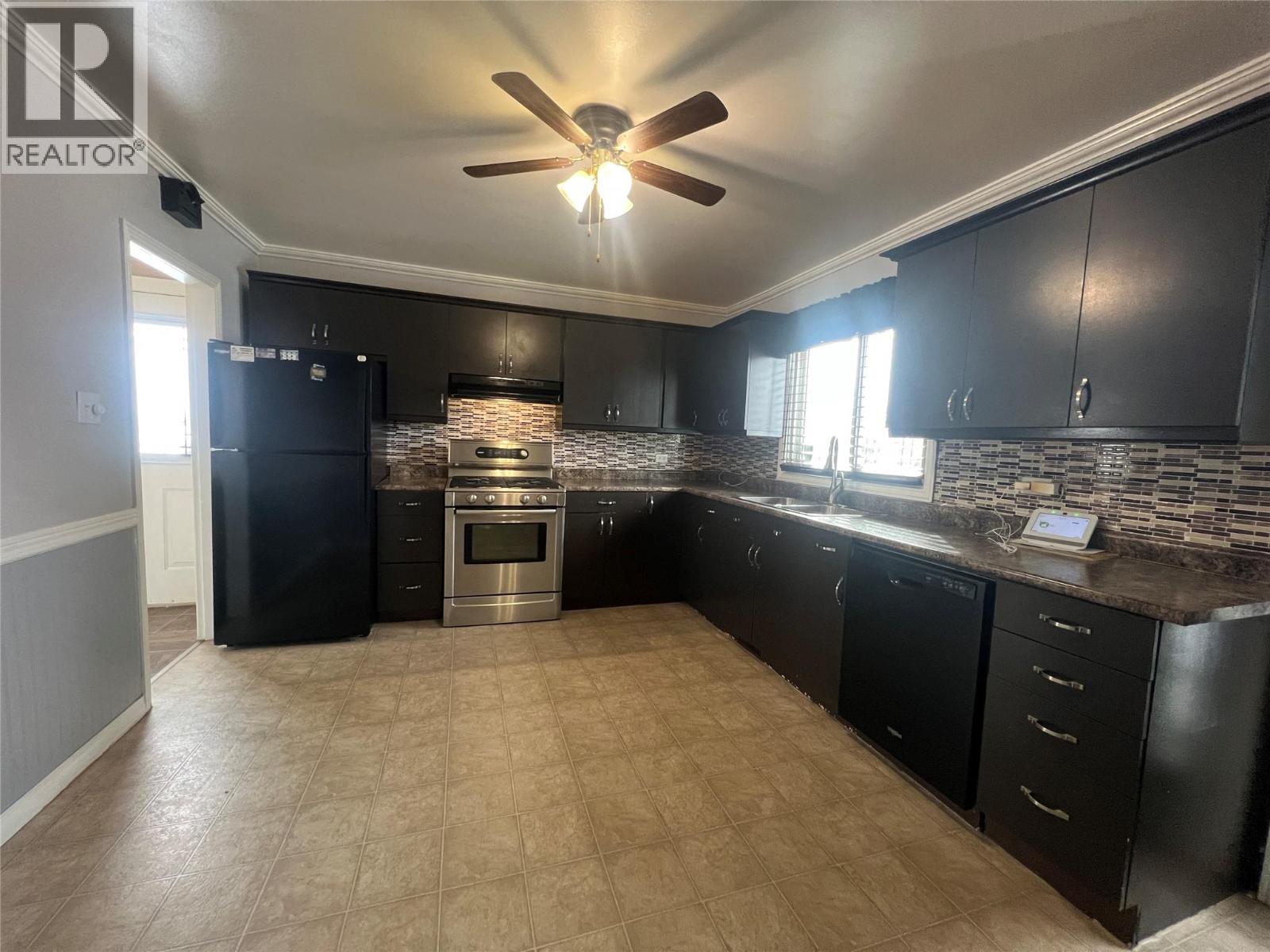 1316 95 Avenue, Dawson Creek, British Columbia  V1G 1J4 - Photo 4 - 10374883