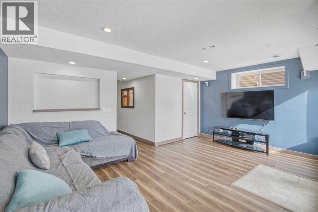 13 Evanscove Manor Nw, Calgary, Alberta  T3P 0E5 - Photo 16 - A2292440