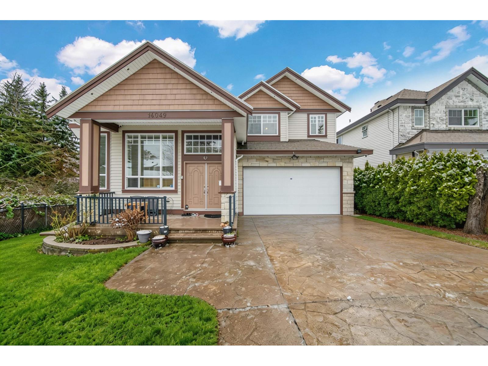 14049 GROSVENOR ROAD, Surrey, British Columbia