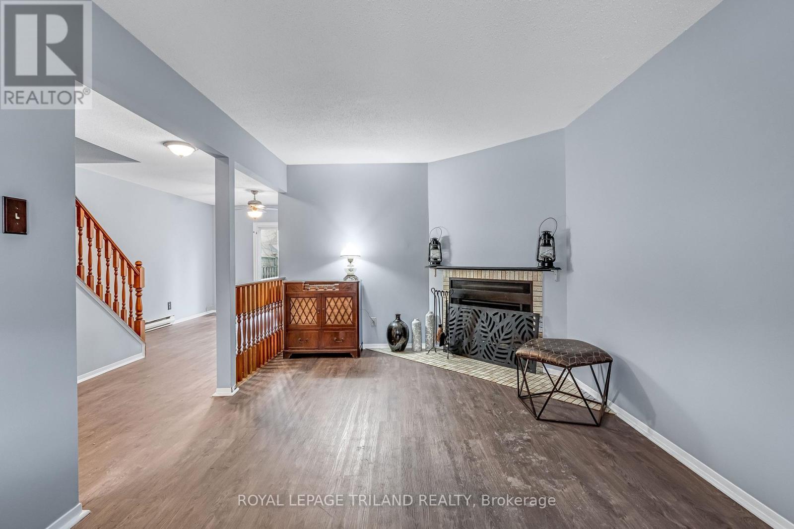 2 - 160 Conway Drive, London South, Ontario  N6E 3M4 - Photo 9 - X12915546