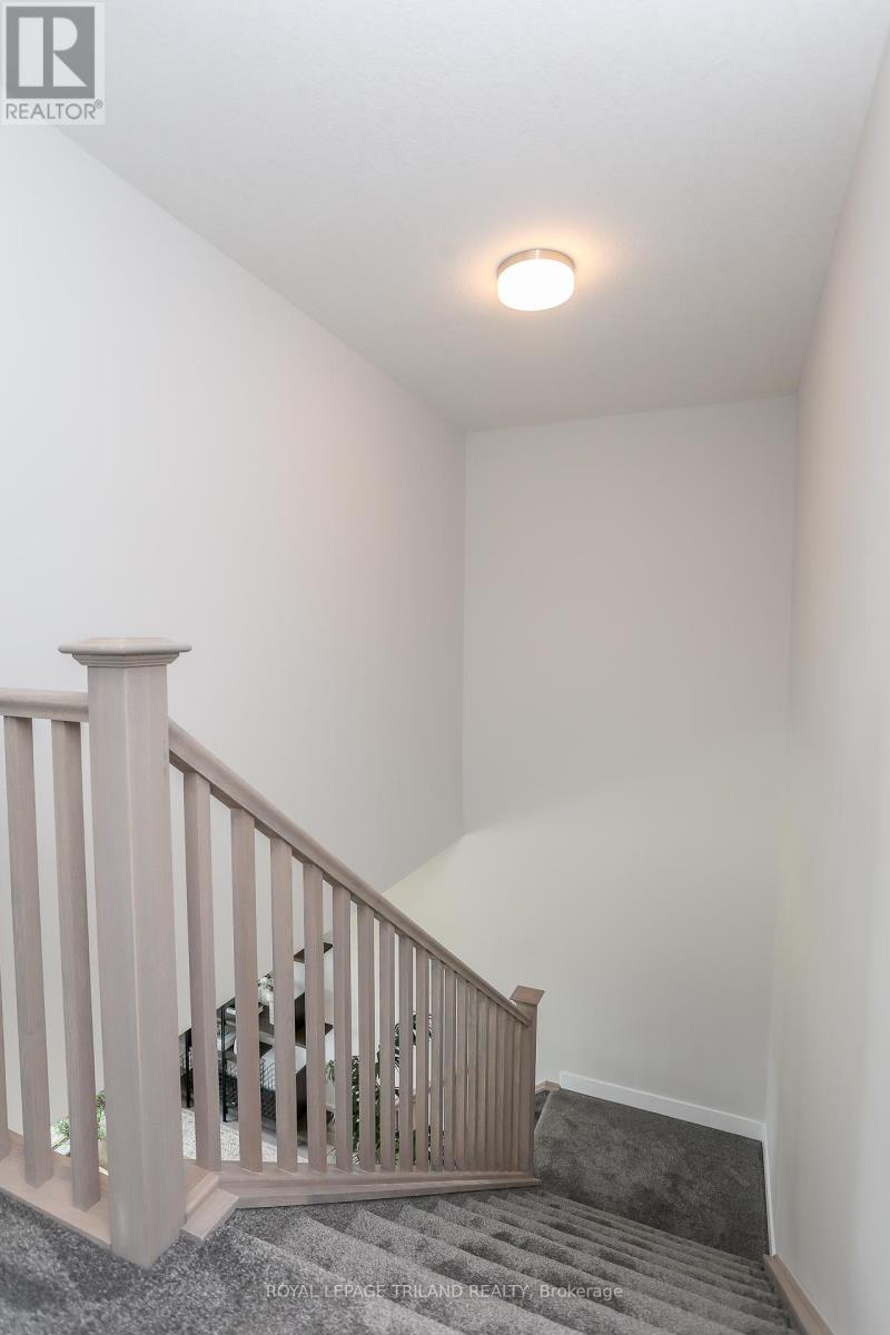 24 Harrow Lane, St. Thomas, Ontario  N5R 0P3 - Photo 28 - X12915572