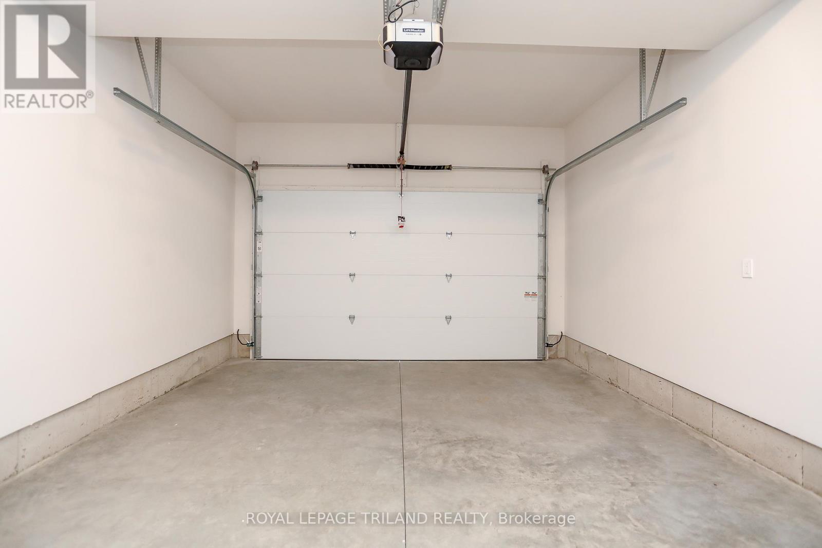 24 Harrow Lane, St. Thomas, Ontario  N5R 0P3 - Photo 32 - X12915572