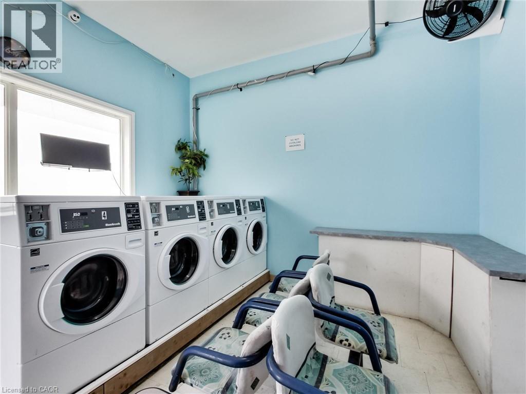 443 Wentworth Street N, Hamilton, Ontario  L8L 5W6 - Photo 7 - 40814102