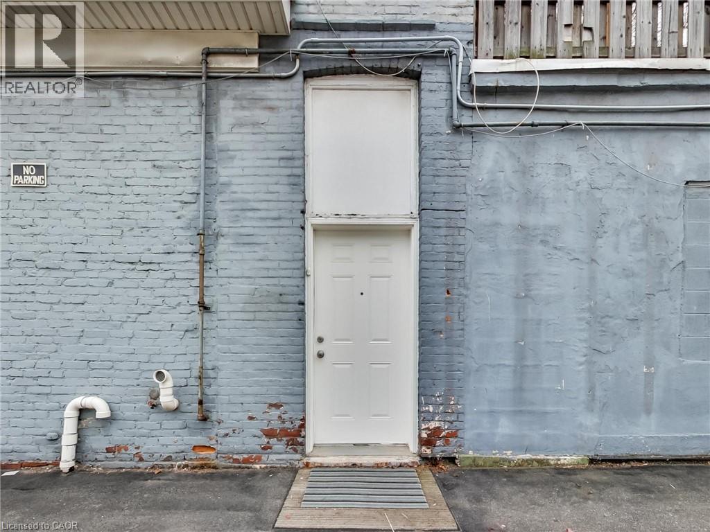 443 Wentworth Street N, Hamilton, Ontario  L8L 5W6 - Photo 4 - 40814102