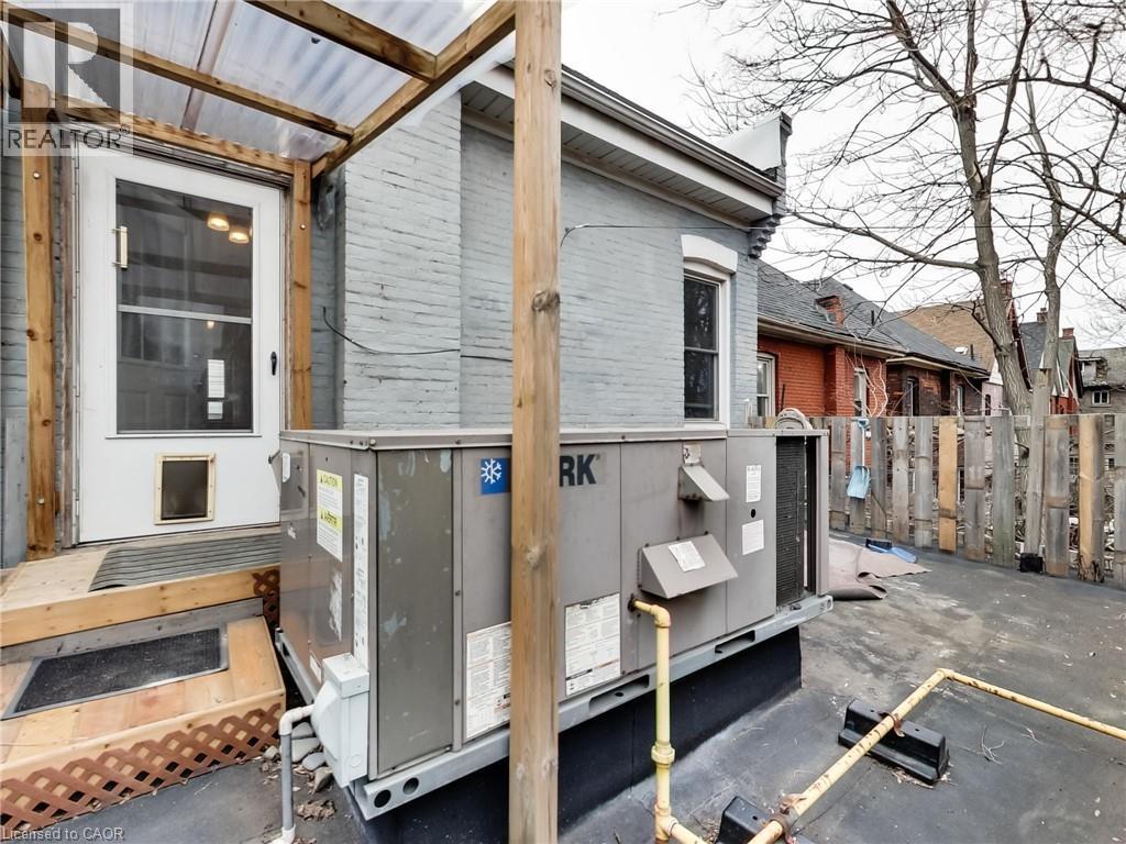 443 Wentworth Street N, Hamilton, Ontario  L8L 5W6 - Photo 44 - 40814102