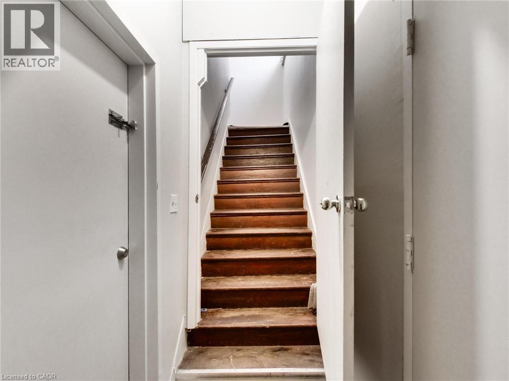 443 Wentworth Street N, Hamilton, Ontario  L8L 5W6 - Photo 15 - 40814102