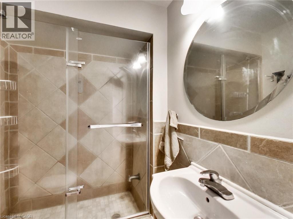 443 Wentworth Street N, Hamilton, Ontario  L8L 5W6 - Photo 30 - 40814102