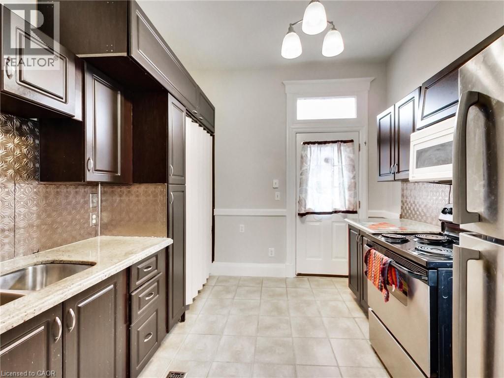 443 Wentworth Street N, Hamilton, Ontario  L8L 5W6 - Photo 39 - 40814102