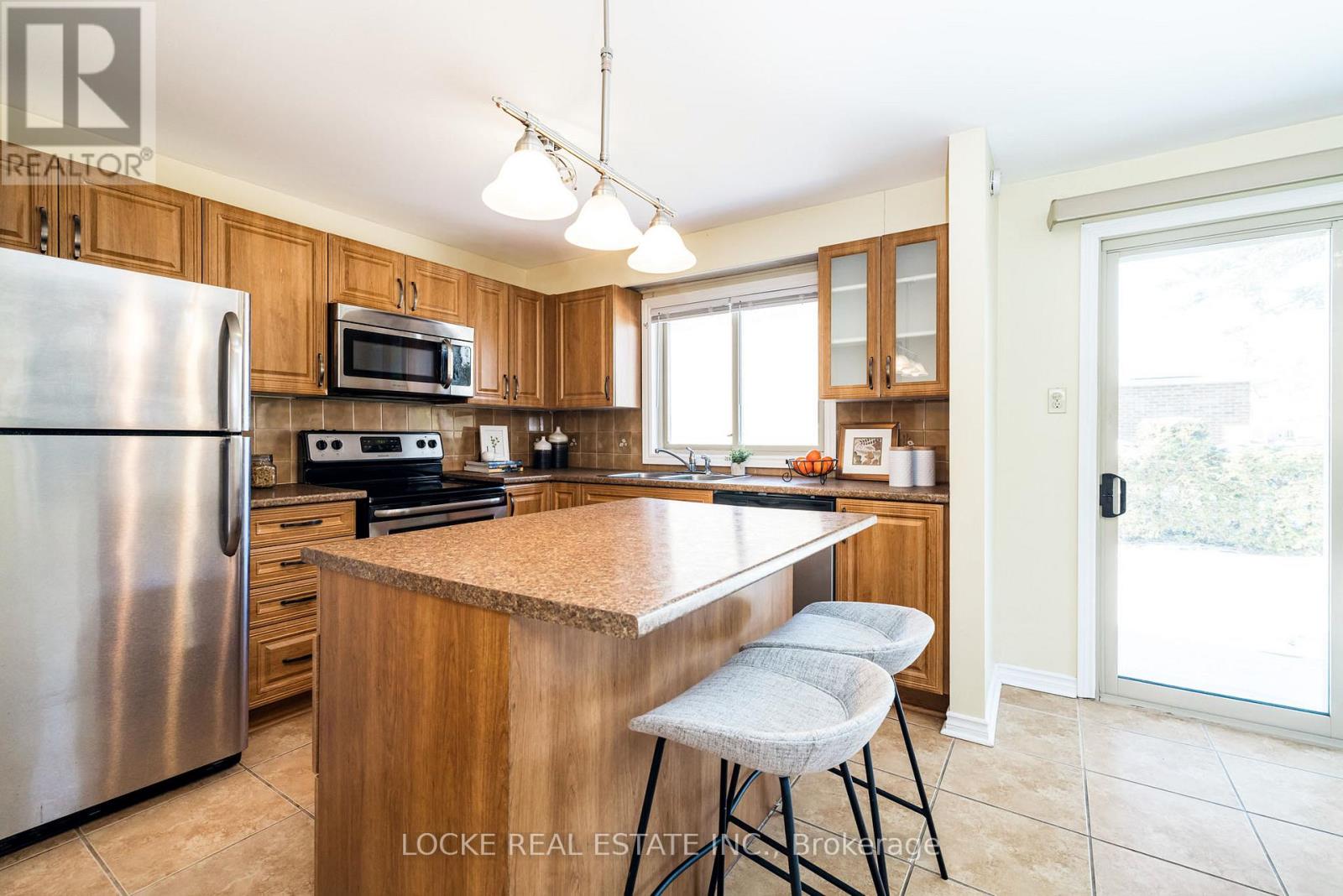 6096 Meadowhill Crescent, Ottawa, Ontario  K1C 5R8 - Photo 14 - X12915486