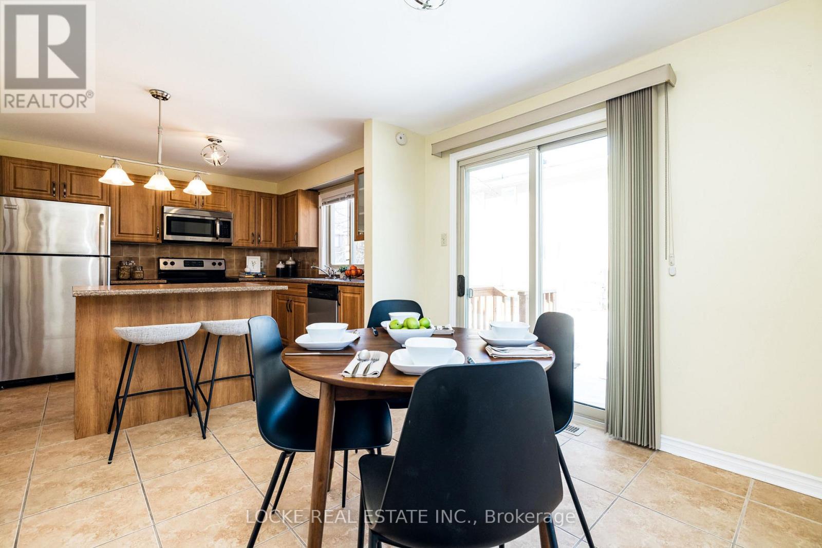 6096 Meadowhill Crescent, Ottawa, Ontario  K1C 5R8 - Photo 17 - X12915486