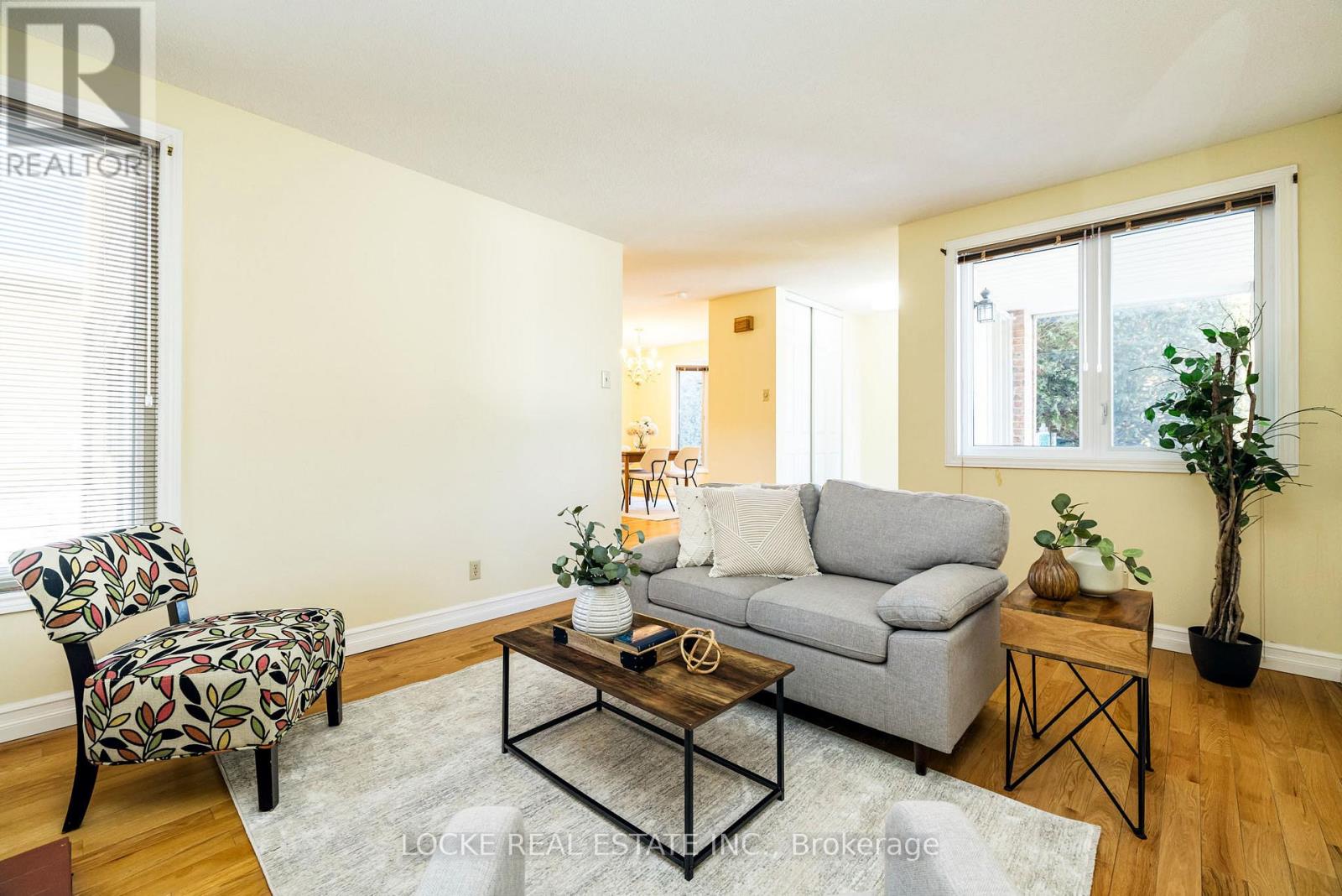 6096 Meadowhill Crescent, Ottawa, Ontario  K1C 5R8 - Photo 8 - X12915486