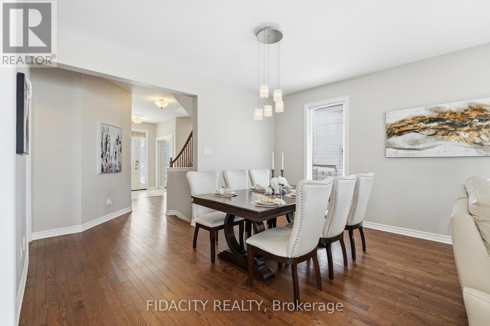 16 Sweetbay Circle, Ottawa, Ontario  K2S 0W8 - Photo 10 - X12915520