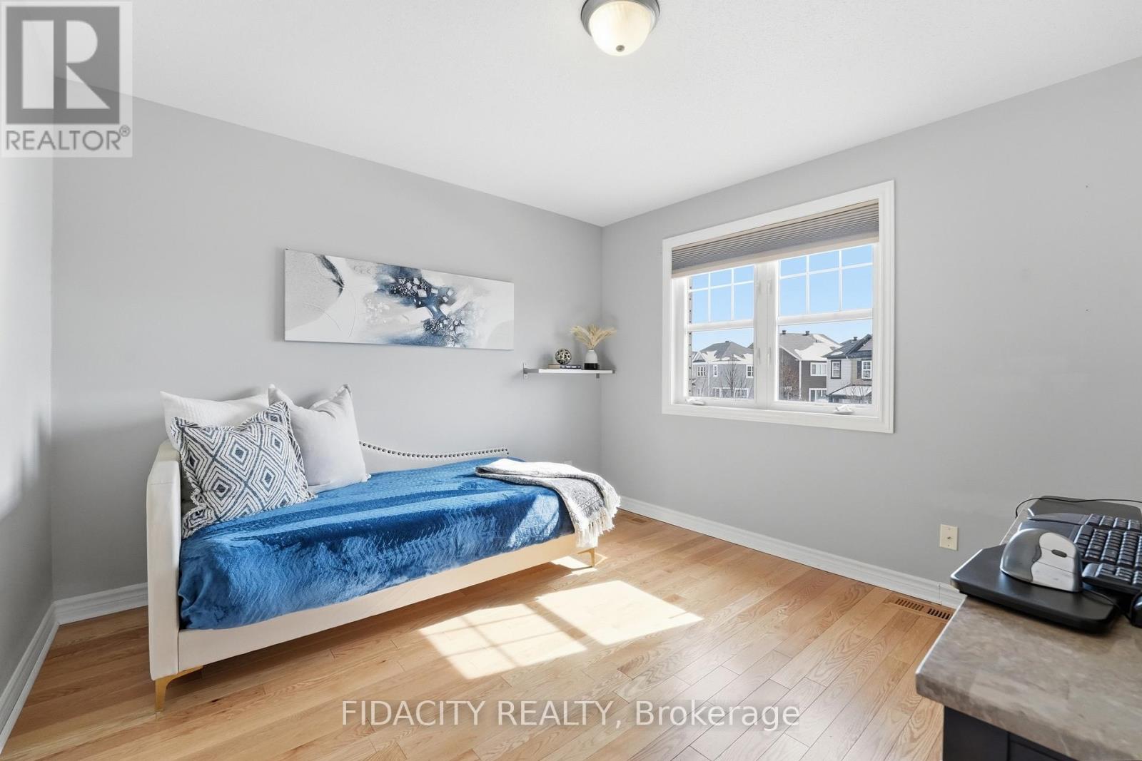 16 Sweetbay Circle, Ottawa, Ontario  K2S 0W8 - Photo 26 - X12915520