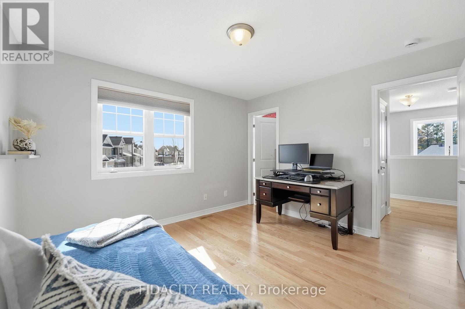 16 Sweetbay Circle, Ottawa, Ontario  K2S 0W8 - Photo 27 - X12915520