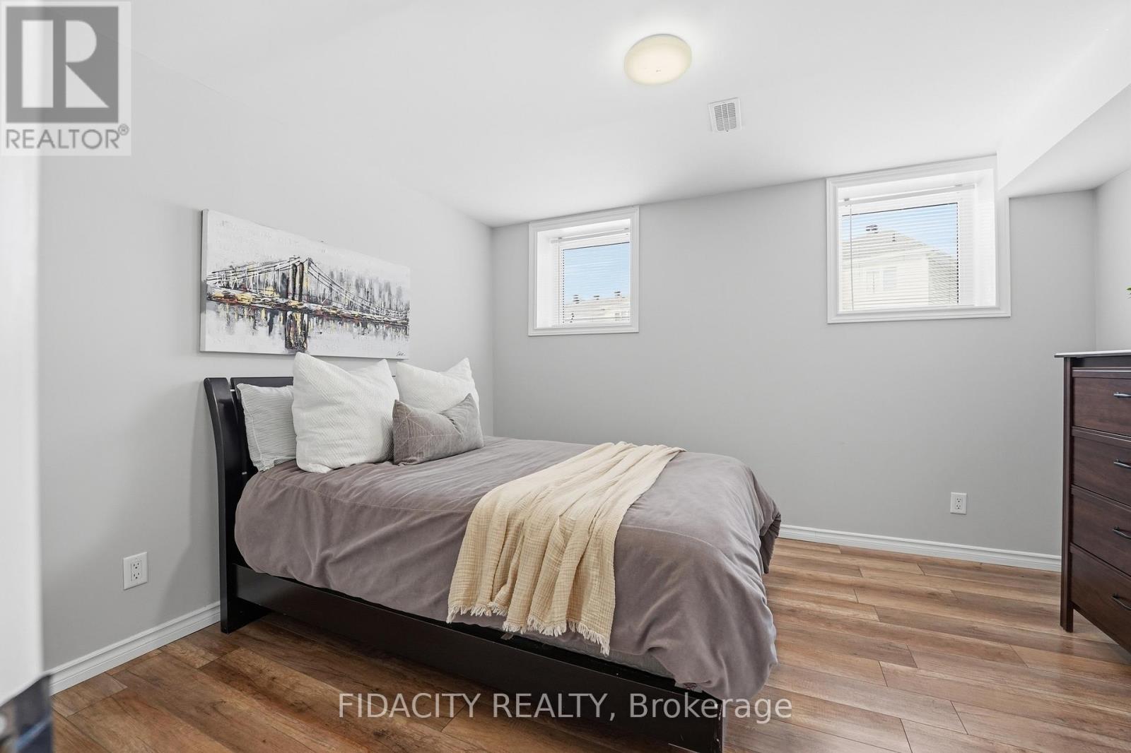 16 Sweetbay Circle, Ottawa, Ontario  K2S 0W8 - Photo 34 - X12915520