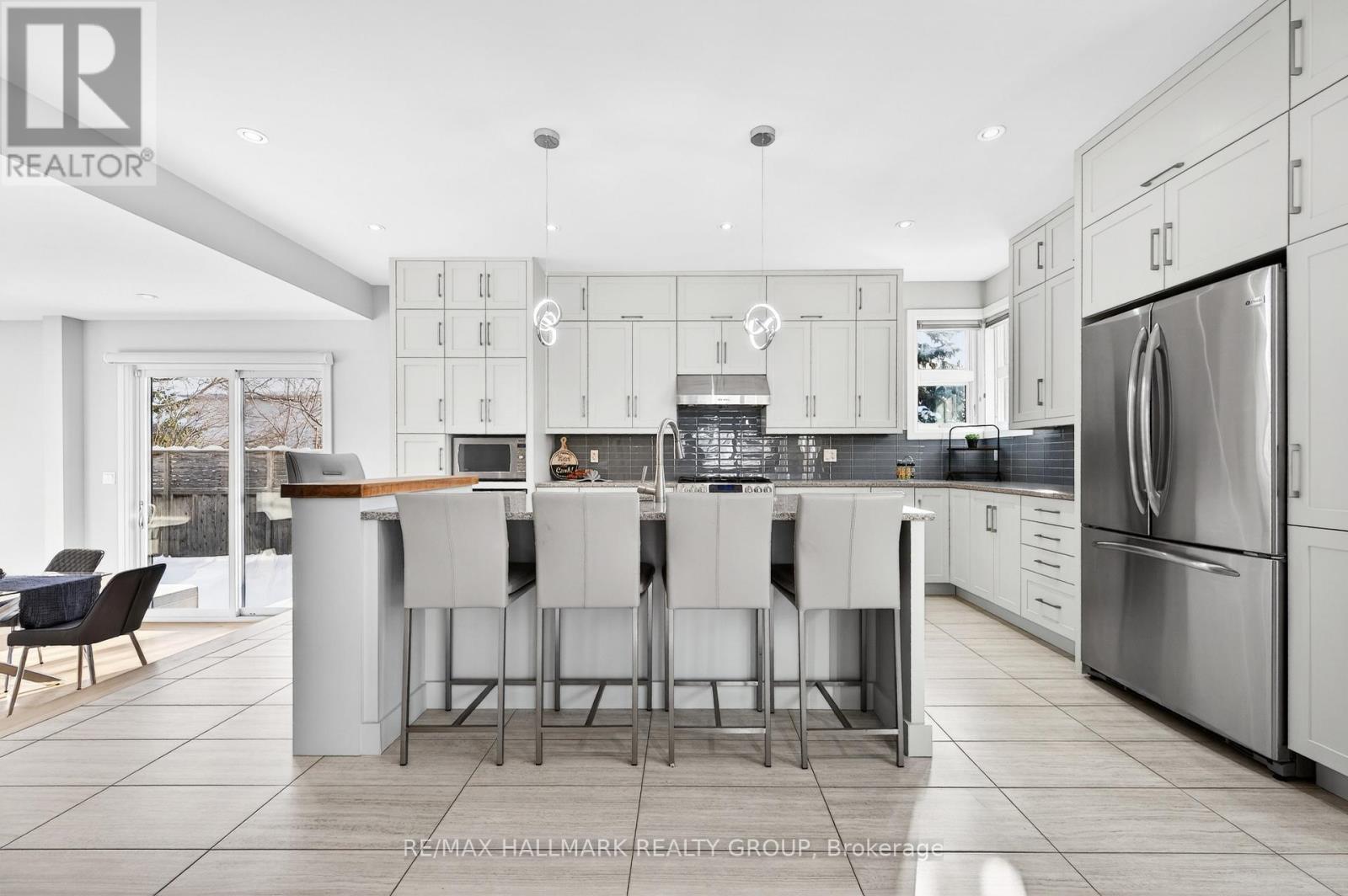 114 Rita Avenue, Ottawa, Ontario  K2G 2H3 - Photo 9 - X12915540