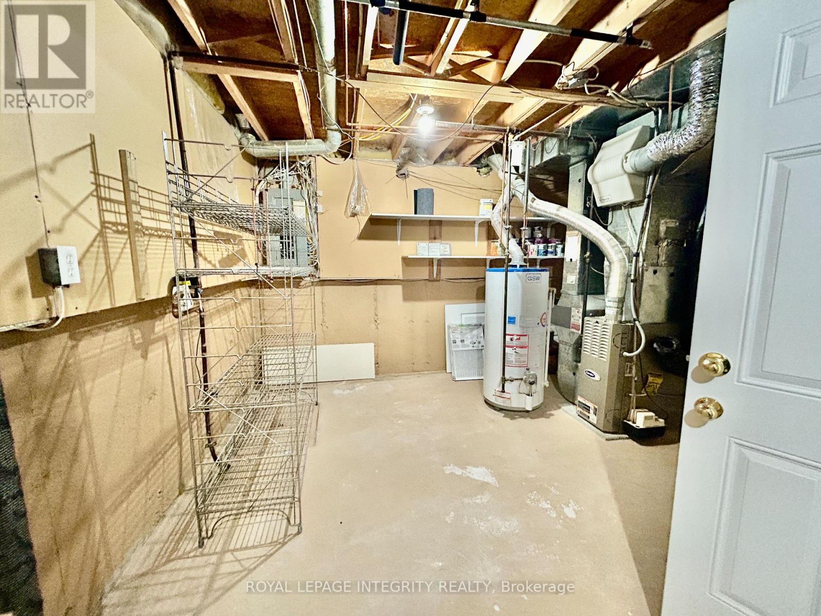 A - 1843 Prestwick Drive, Ottawa, Ontario  K1E 2R7 - Photo 12 - X12915542