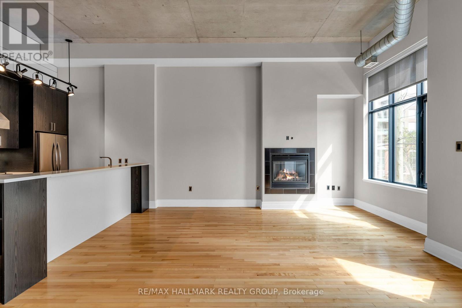 206 - 420 Berkley Avenue, Ottawa, Ontario  K2A 4H5 - Photo 11 - X12915584