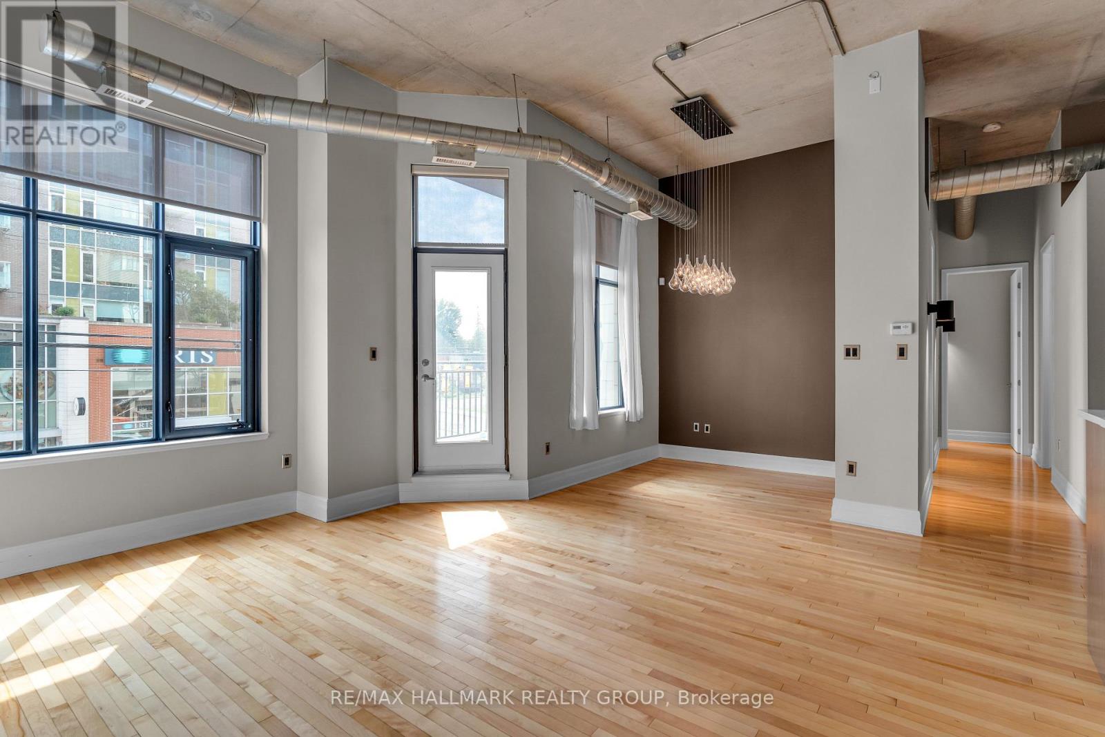 206 - 420 Berkley Avenue, Ottawa, Ontario  K2A 4H5 - Photo 18 - X12915584