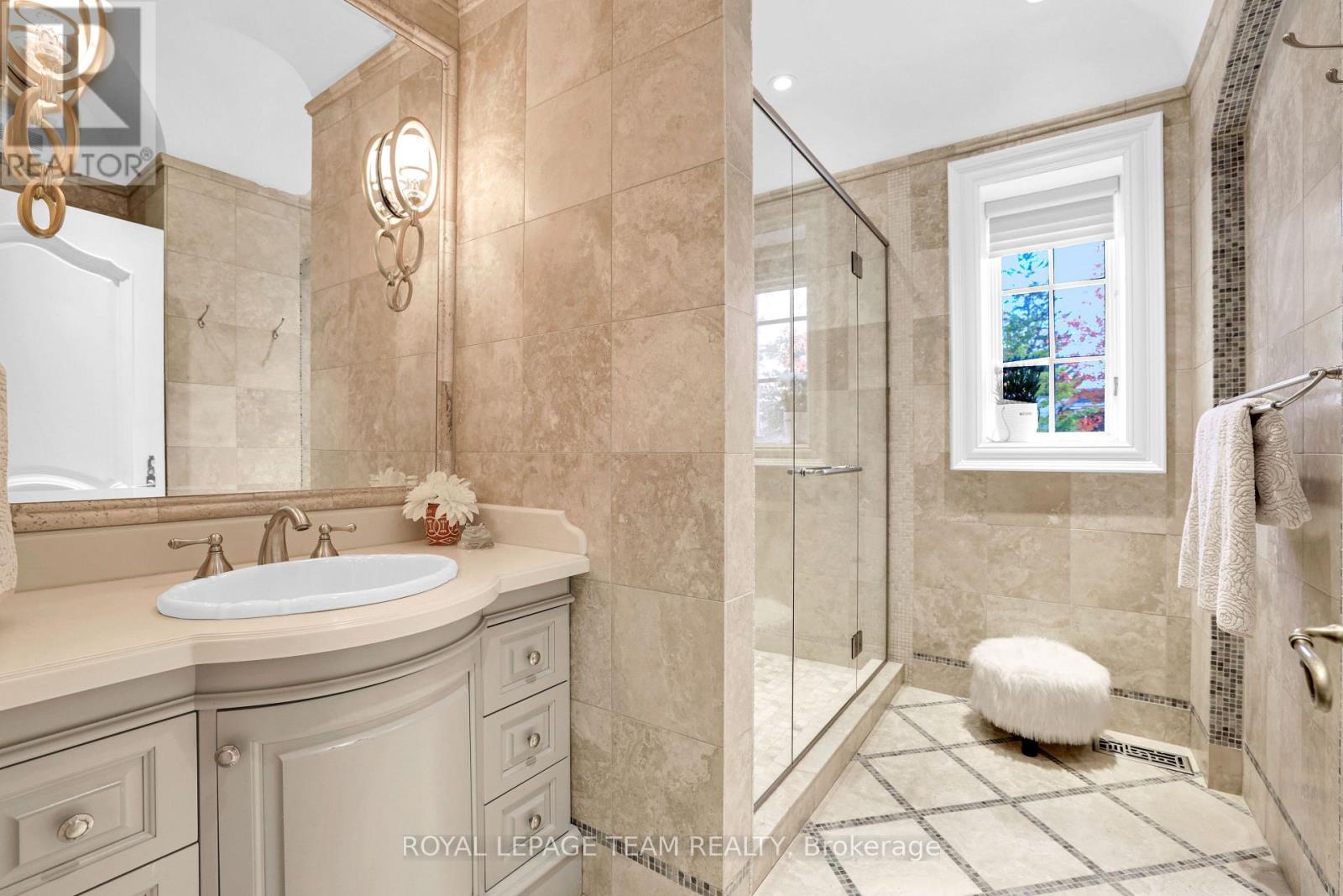 480 Manor Avenue, Ottawa, Ontario  K1M 0H9 - Photo 27 - X12915620