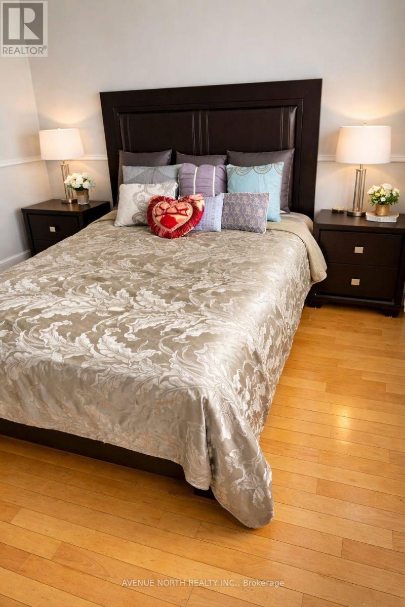 1533 Burningtree Court, Ottawa, Ontario  K1C 5C8 - Photo 9 - X12915660