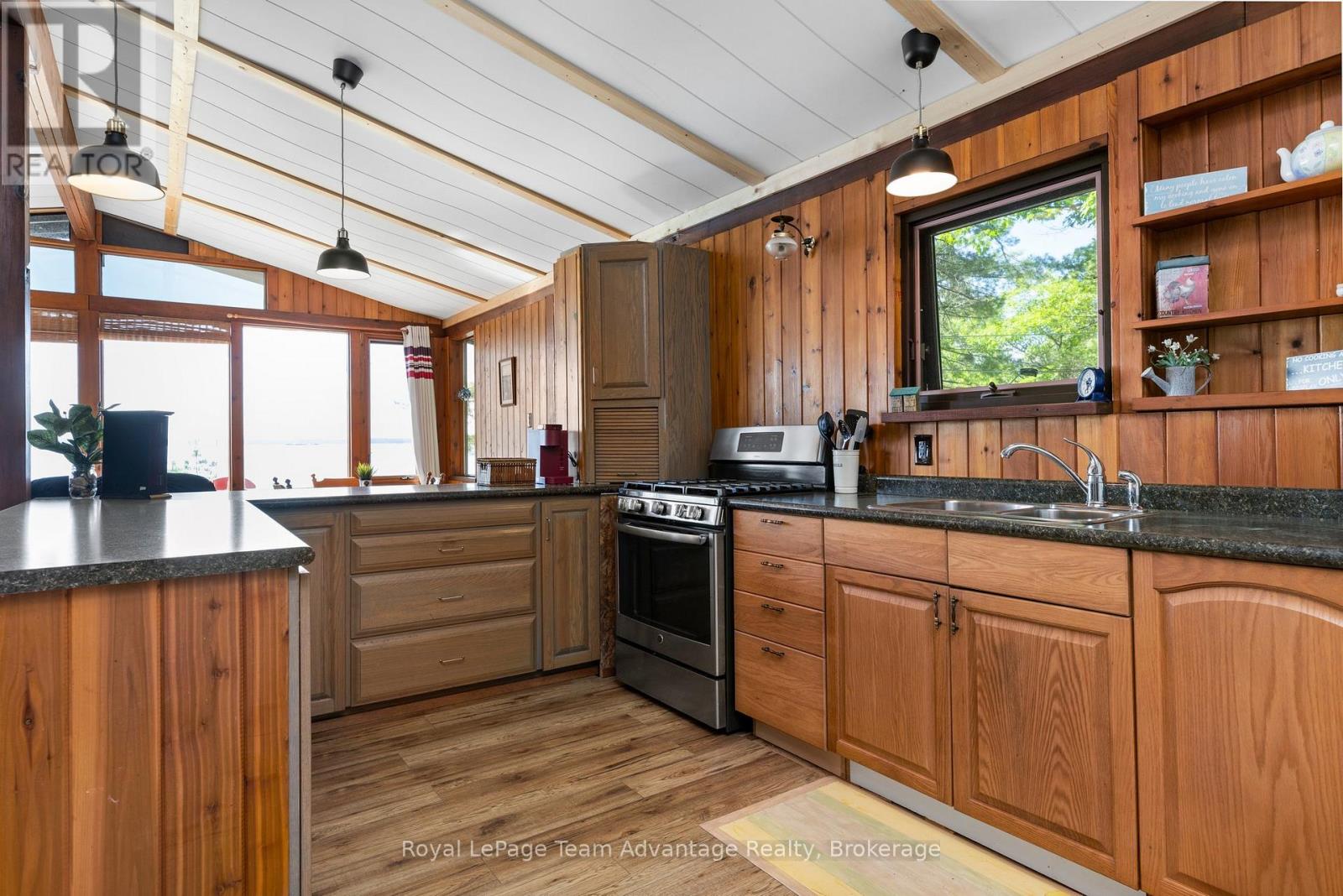 36 15c Island, Carling, Ontario  P0G 1G0 - Photo 11 - X12903052