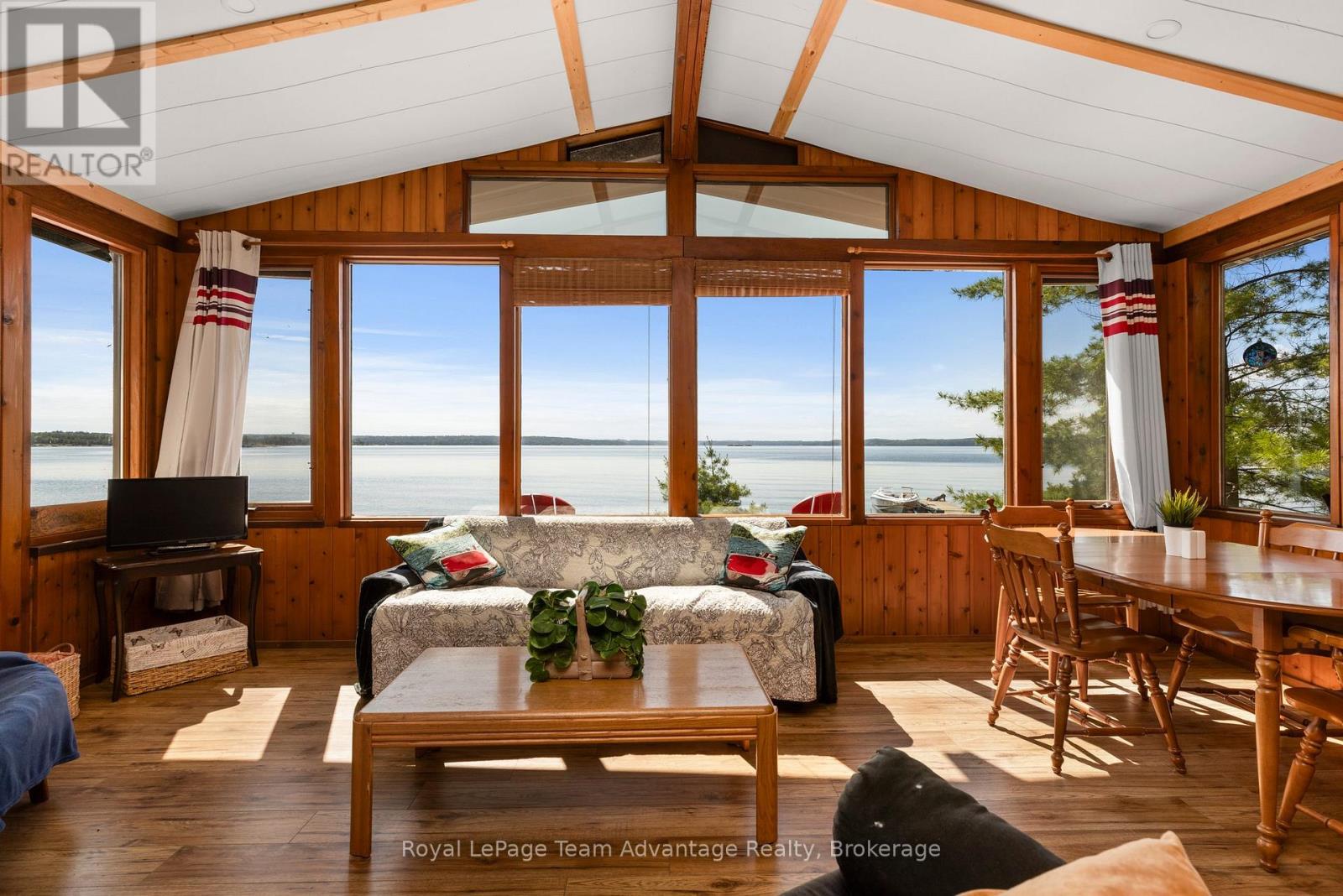 36 15c Island, Carling, Ontario  P0G 1G0 - Photo 6 - X12903052