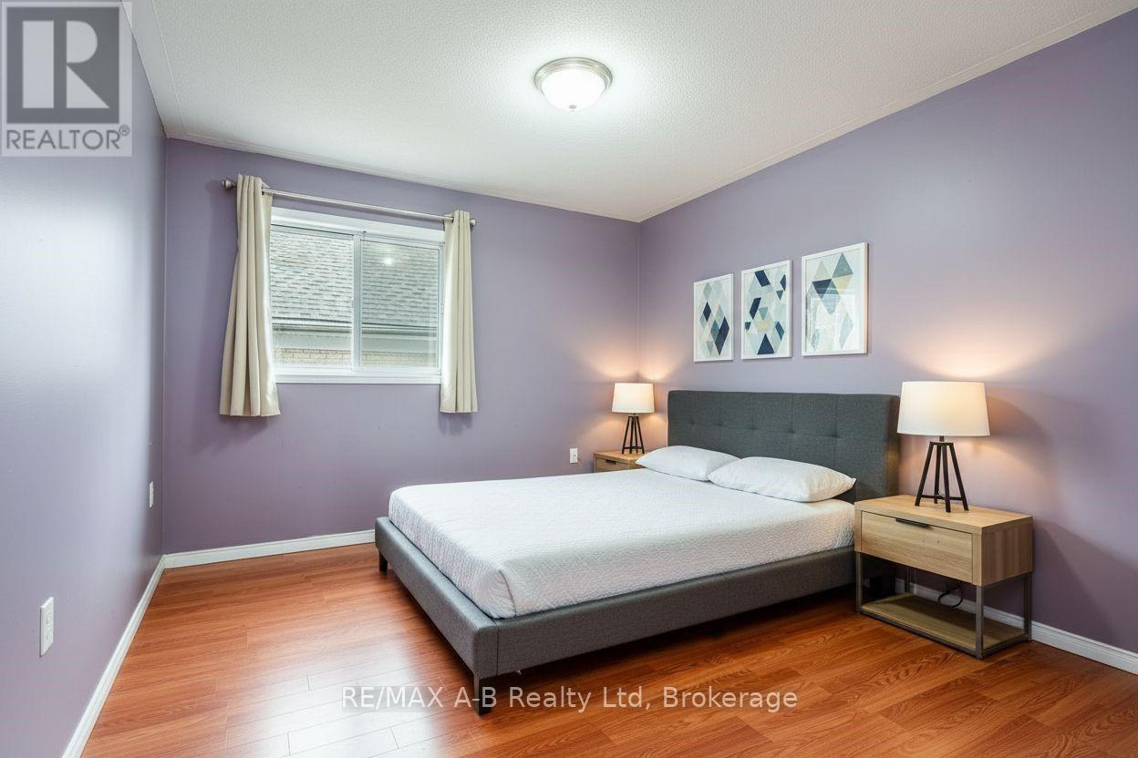 209 Jacob Street, Wilmot, Ontario  N3A 1C5 - Photo 12 - X12915160