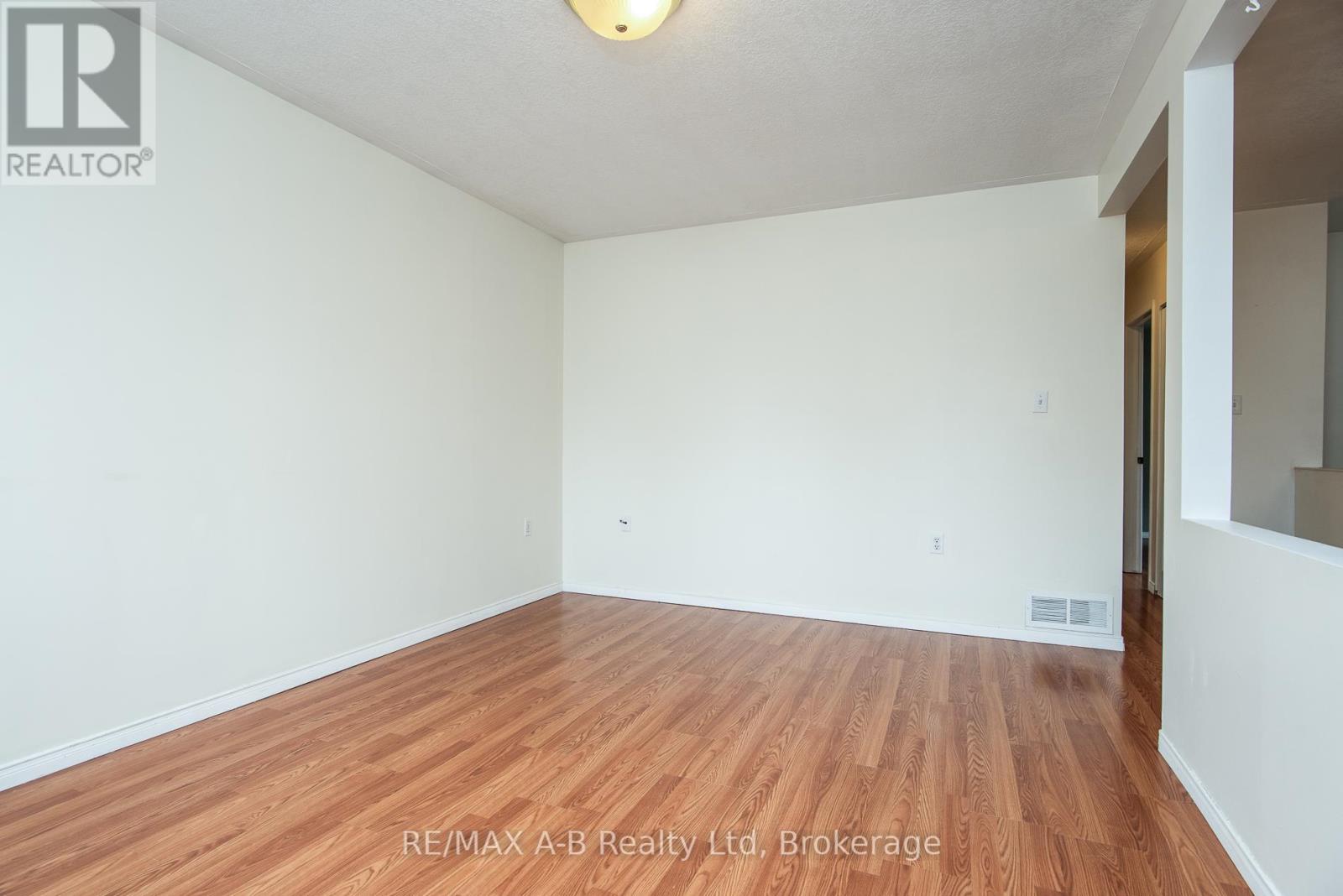 209 Jacob Street, Wilmot, Ontario  N3A 1C5 - Photo 23 - X12915160