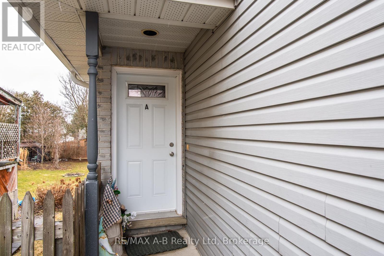 209 Jacob Street, Wilmot, Ontario  N3A 1C5 - Photo 3 - X12915160