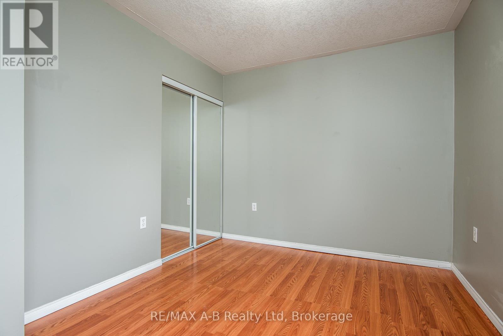 209 Jacob Street, Wilmot, Ontario  N3A 1C5 - Photo 32 - X12915160