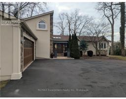 3346 LAKESHORE ROAD W, Oakville, Ontario