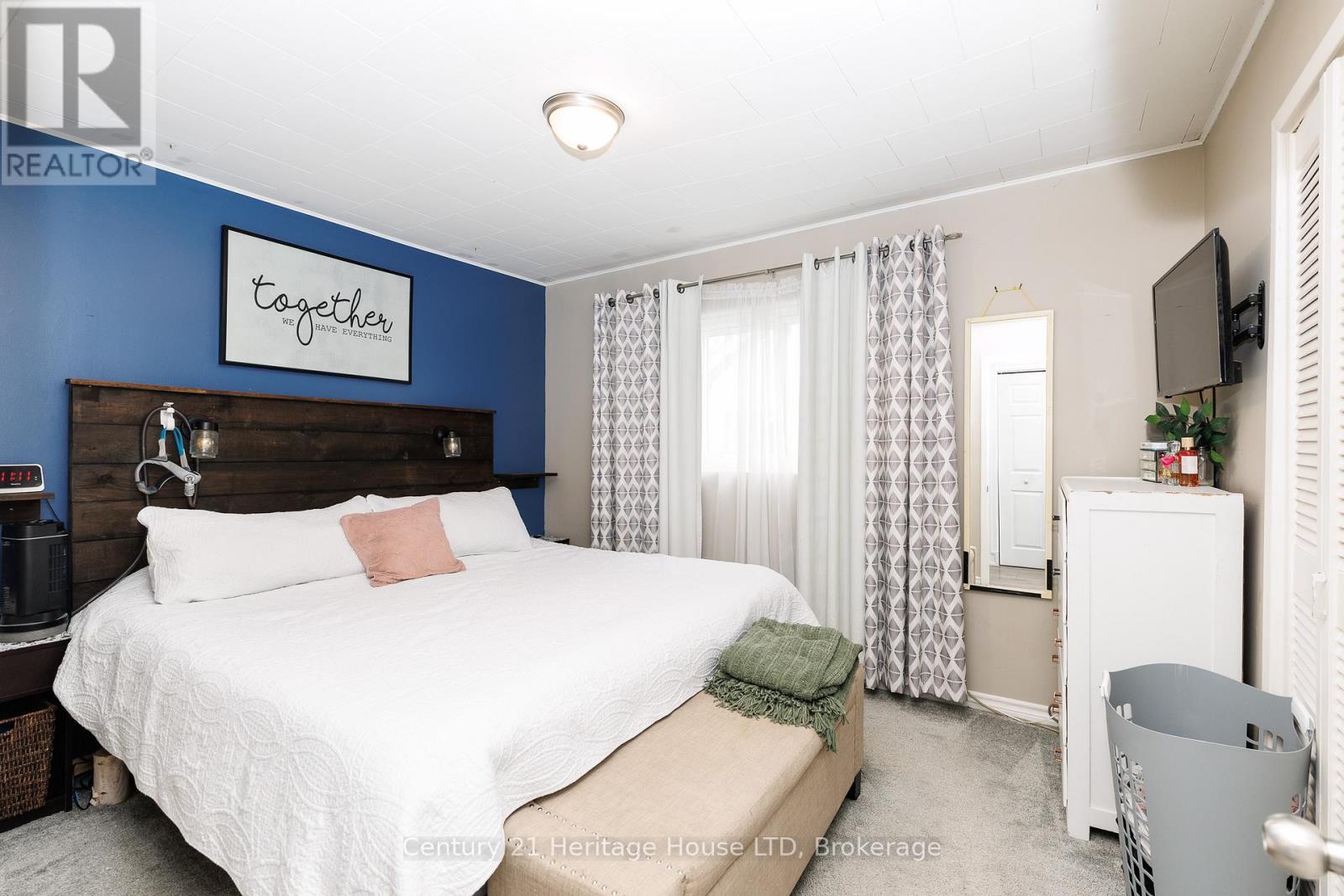 211 Grantham Avenue, St. Catharines, Ontario  L2M 4Z1 - Photo 12 - X12915604