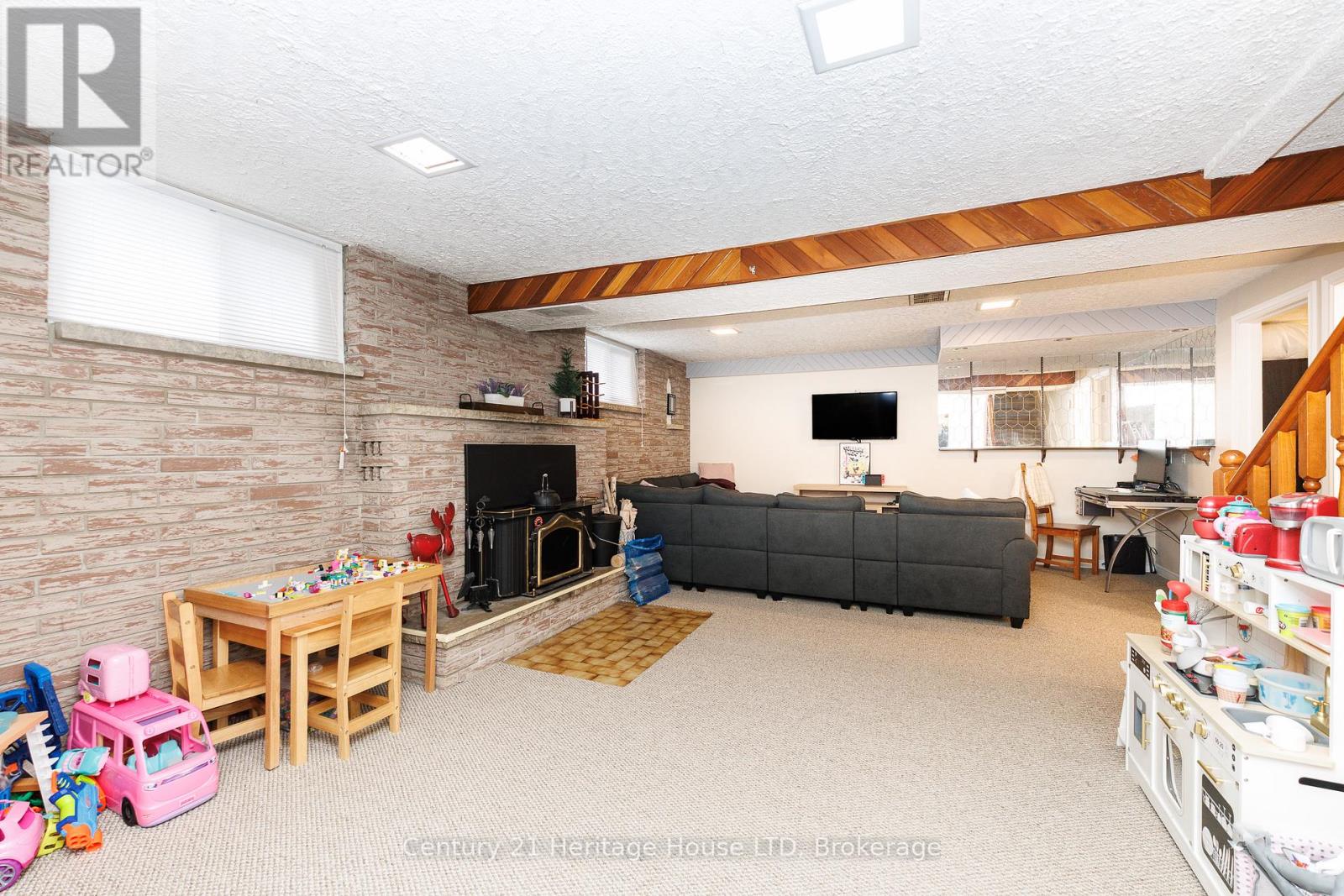 211 Grantham Avenue, St. Catharines, Ontario  L2M 4Z1 - Photo 18 - X12915604