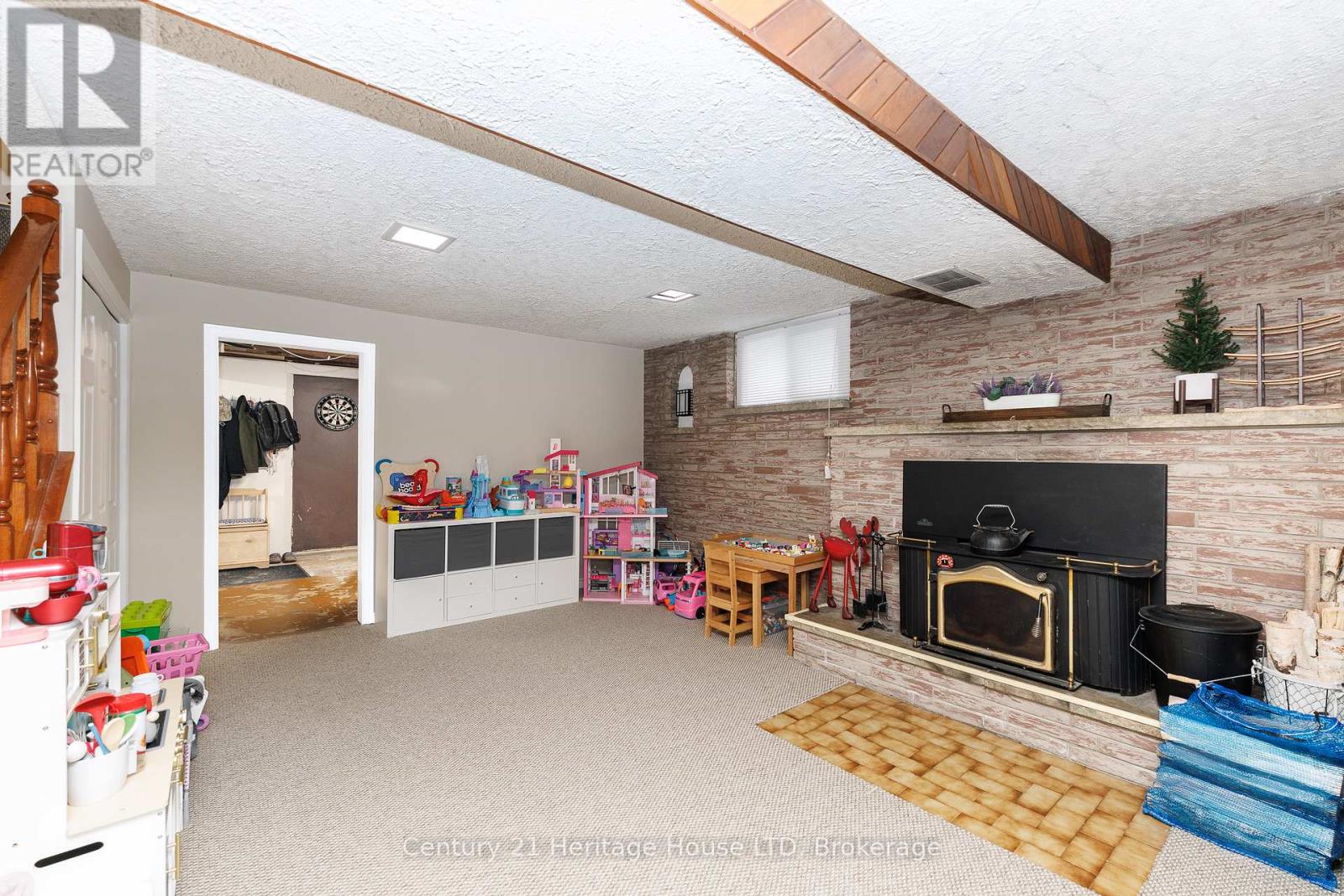 211 Grantham Avenue, St. Catharines, Ontario  L2M 4Z1 - Photo 21 - X12915604